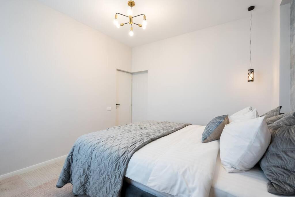 부쿠레슈티 Stunning Views 3Br Sunny Flat - Amazing Terrace 아파트 외부 사진