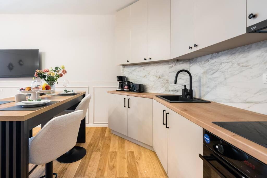부쿠레슈티 Stunning Views 3Br Sunny Flat - Amazing Terrace 아파트 외부 사진