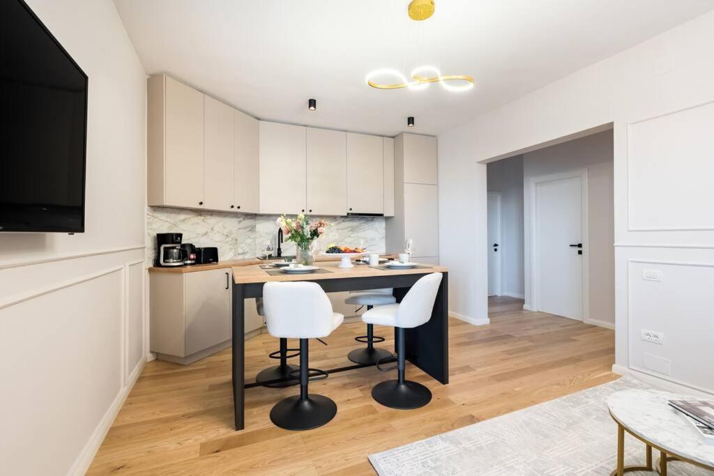 부쿠레슈티 Stunning Views 3Br Sunny Flat - Amazing Terrace 아파트 외부 사진